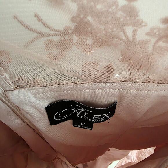 Alex Evenings Rose Gold Pink Floral Embroidered Sequin Sheath Midi Dress Sz 12 - Picture 9 of 12